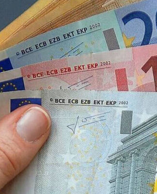Μείωση ασφαλιστικών εισφορών: Πώς διαμορφώνονται από σήμερα