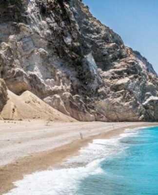 ΕΛΛΑΔΑ: Αυτές είναι οι 10 καλύτερες παραλίες της χώρας μας
