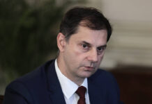 ΘΕΟΧΑΡΗΣ: Πότε ανοίγουν χερσαία και θαλάσσια σύνορα