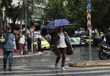ΚΑΙΡΟΣ: Τοπικές βροχές και σκόνη – Μικρή άνοδος της θερμοκρασίας