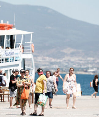 ΠΡΟΒΛΕΨΗ ΤΟΥΡΙΣΜΟΥ: Κερδισμένη η Ελλάδα – Μείον 50% παγκοσμίως