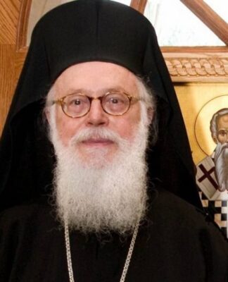 Περιπέτεια για την υγεία του Αρχιεπισκόπου Αλβανίας Αναστάσιου – Υπεβλήθη σε αγγειοπλαστική επέμβαση