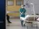 Κορονοϊός: Ρεκόρ ημερήσιων κρουσμάτων παγκοσμίως