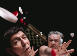 Το ξεκαρδιστικό Τάβλι κάνει πρεμιέρα στην Σαλαμίνα