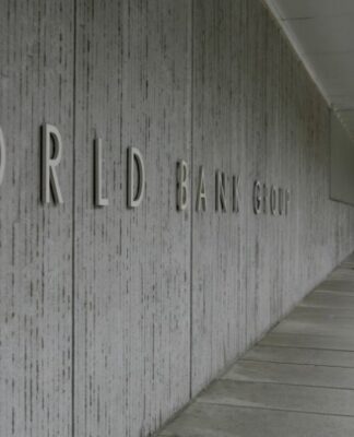 ΠΑΓΚΟΣΜΙΑ ΤΡΑΠΕΖΑ: Δυσοίωνες προβλέψεις για την οικονομία – Προβλέπει συρρίκνωση 5,2%
