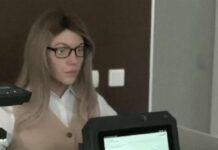 ΑΠΙΣΤΕΥΤΟ: Ρομπότ “ξανθιά γυναίκα” δουλεύει στο Δημόσιο!