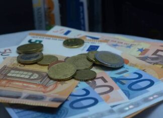 Αναδρομικά: Έρχονται σε δόσεις – Δείτε αναλυτικά τα ποσά