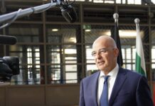Δένδιας: Προϋπόθεση για διάλογο με την Τουρκία ο σεβασμός του διεθνούς δικαίου