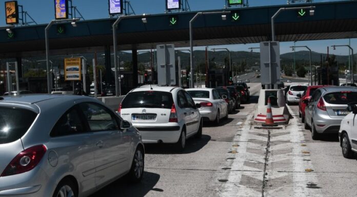 ΧΑΜΟΣ σε Εθνική Οδό: Οδηγούσε ανάποδα χωρίς να το καταλάβει