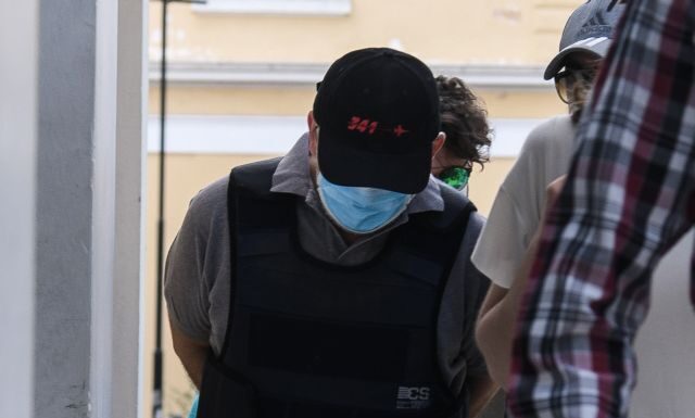 Ψευτογιατρός : Ενδείξεις ότι συμμετείχε σε χειρουργεία μεγάλου κρατικού νοσοκομείου