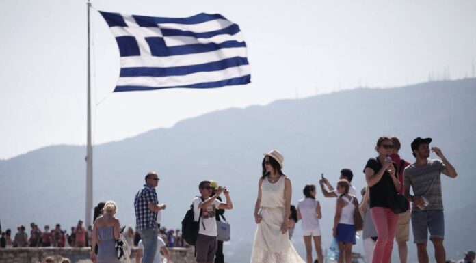 ESM: Εγρίθηκε η εκταμίευση των 748 εκατ. ευρώ στην Ελλάδα