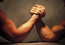 Έχασε στο μπρα-ντε-φερ από τον γιο του και τον πυροβόλησε!