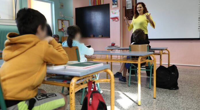 Κορονοϊός – Κεραμέως: Πότε θα ανοίξουν τα σχολεία