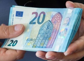 Αναδρομικά: Πώς θα γλιτώσουν φόρους και πρόστιμα οι συνταξιούχοι