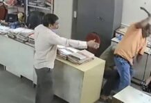 ΣΟΚΑΡΙΣΤΙΚΟ ΒΙΝΤΕΟ: Πλάκωσε στο ξύλο γυναίκα συνάδελφό του επειδή του είπε να φορέσει μάσκα