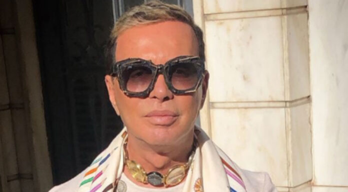 ΛΑΚΗΣ ΓΑΒΑΛΑΣ: Αστρονομική η τιμή εκκίνησης για τη βίλα του στη Μύκονο