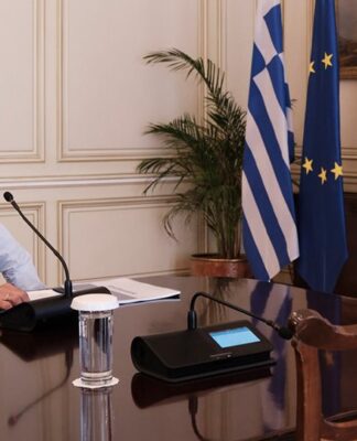 ΚΟΡΩΝΟΪΟΣ: Ανησυχία μετά τα 50 κρούσματα – Σύσκεψη στο Μαξίμου