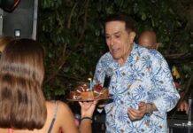 ΔΑΚΗΣ: Είχε γενέθλια – Δείτε πόσο χρονών έγινε ο γνωστός τραγουδιστής