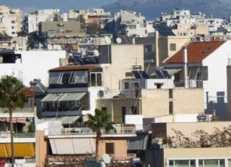 ΕΝΦΙΑ: Ποιοι έχουν μείωση και ποιοι απαλλαγή;