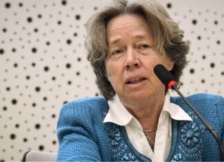 ΛΙΝΟΥ: «Πρέπει να εμβολιαστούν 7εκατομμύρια συμπατριώτες μας για να είμαστε ασφαλείς»