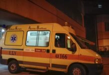 ΣΟΚ: Πέταξε έξω από το εν κινήσει ΙΧ την πρώην του και την έσερνε