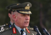 Τηλεφωνικές επαφές αρχηγού ΓΕΕΘΑ με ομολόγους για τις εξελίξεις σε Αιγαίο και Ανατ. Μεσόγειο