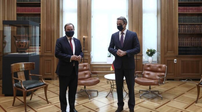 Μητσοτάκης: «Δεν μπορούμε να πάμε σε δεύτερο καθολικό lockdown»