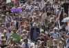 Κορονοϊός: Διαδήλωση στο Βερολίνο από συνωμοσιολόγους ενάντια στα μέτρα περιορισμού