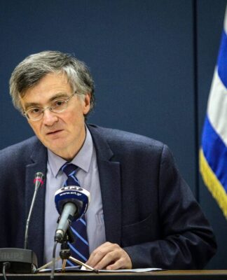 Κορονοϊός – Τσιόδρας: Η κατάσταση μπορεί να ξεφύγει – Κάθε κρούσμα δίνει άλλο ένα