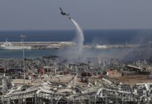 Εκρήξεις στη Βηρυτό: Εικόνες από δορυφόρο πριν και μετά την καταστροφή