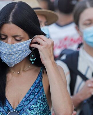 ΕΚΠΑ: Γιατί οι μάσκες σώζουν ζωές