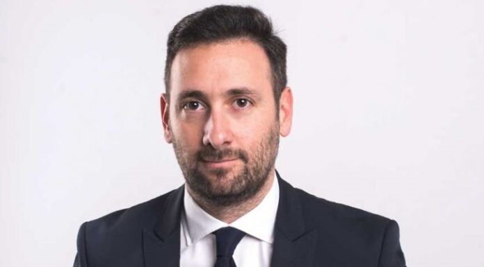 ΓΙΑΝΝΗΣ ΜΕΛΑΣ για Πόρο: Αναφορά προς τα αρμόδια Υπουργεία για τη στήριξη των επιχειρήσεων