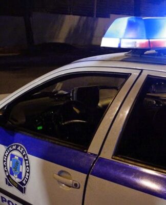 ΟΙΚΟΓΕΝΕΙΑΚΗ ΤΡΑΓΩΔΙΑ: 60χρονος πυροβόλησε τουλάχιστον τρεις φορές την σύζυγό του