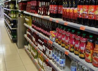 ΑΠΙΣΤΕΥΤΟ: Υπεριώδης ακτινοβολία απολυμαίνει τα καροτσάκια του σουπερμάρκετ