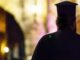 ΒΟΜΒΑ: Ελεύθερος πρώην ιερέας που είχε καταδικαστεί για υπεξαίρεση 3,8 εκατ. ευρώ!