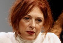 ΕΛΕΝΗ ΡΑΝΤΟΥ: Oργισμένη με τα νέα μέτρα: «Σιγά σιγά να μάθουμε και να μην ζούμε»