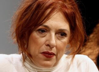ΕΛΕΝΗ ΡΑΝΤΟΥ: Oργισμένη με τα νέα μέτρα: «Σιγά σιγά να μάθουμε και να μην ζούμε»