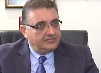 ΕΞΑΔΑΚΤΥΛΟΣ: «Δεν χωράει εφησυχασμός, ο ιός είναι εδώ»