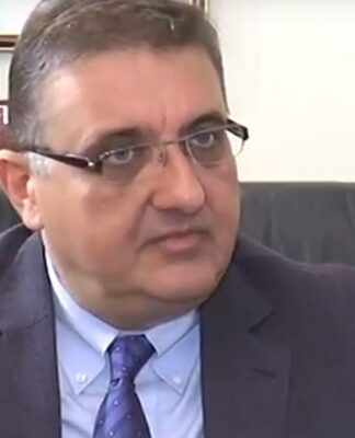 ΕΞΑΔΑΚΤΥΛΟΣ: «Το πιθανότερο είναι φέτος το Πάσχα να είμαστε πολύ πιο χαλαροί»