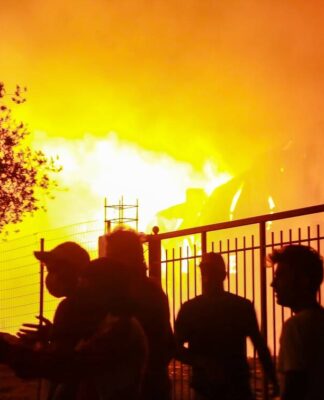 Φωτιές στη Μόρια: Μέσω facebook έδρασαν οι υποκινητές