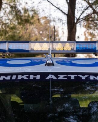 Κακοκαιρία «Ιανός»: Κόπηκε η Ελλάδα στα δύο! Διεκόπη η κυκλοφορία στην Αθηνών – Θεσσαλονίκης