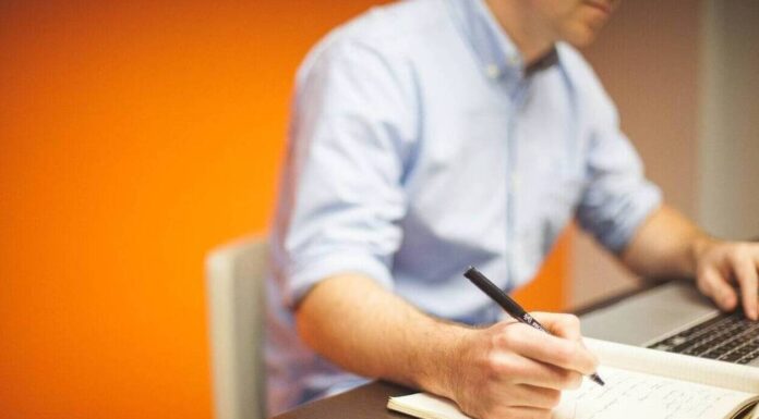 Τηλεργασία: Πότε και πώς θα δηλωθεί το 40% των μισθωτών