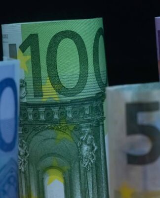 Ξεκινούν οι αιτήσεις για πρόγραμμα στήριξης των μικρών και πολύ μικρών επιχειρήσεων – Ποιες αφορά