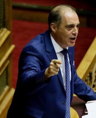 ΒΕΛΟΠΟΥΛΟΣ για πρόσφυγες Μόριας: «Είναι βάρβαροι, να απελαθούν αμέσως»