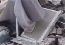 Συγκλονιστικό: Άνθρωποι καλούν σε βοήθεια μέσα από τα συντρίμμια που άφησε ο σεισμός στη Σμύρνη (ΒΙΝΤΕΟ)