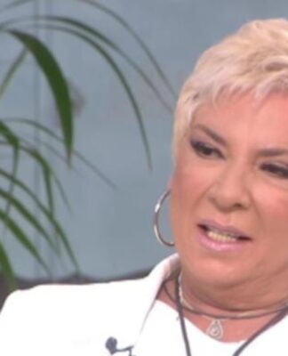 ΔΗΜΗΤΡΑ ΛΙΑΝΗ ΠΑΠΑΝΔΡΕΟΥ: «Έχω κακοποιηθεί ως γυναίκα από τα ΜΜΕ» (ΒΙΝΤΕΟ)