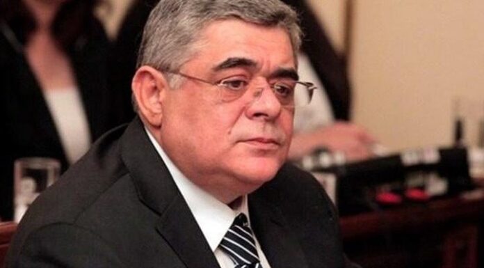 ΤΟ ΤΕΡΜΑΤΙΣΕ: Η Χρυσή Αυγή παρομοιάζει τον Μιχαλολιάκο με τον Κολοκοτρώνη και τον δικτάτορα Παπαδόπουλο