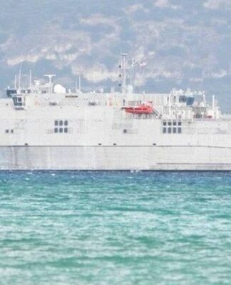 Στη Σούδα το καταμαράν – «θηρίο» του πολεμικού ναυτικού των ΗΠΑ