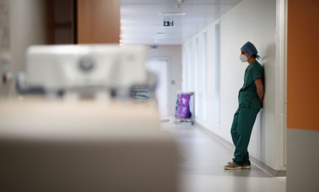 ΚΟΡΩΝΟΪΟΣ – ΕΛΛΑΔΑ: Ανησυχητικές εκτιμήσεις για τις επόμενες 14 ημέρες