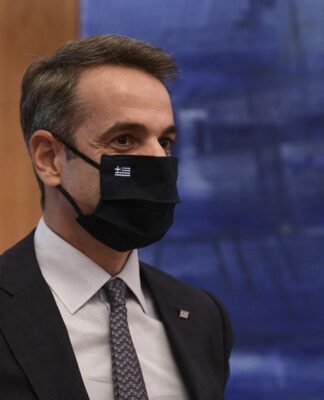 ΔΙΑΓΓΕΛΜΑ ΜΗΤΣΟΤΑΚΗ: Ανακοινώνονται τα μέτρα για τα Χριστούγεννα
